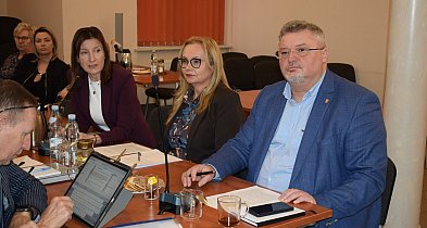 Kąty: żłobek w czerwcu, przedszkole we wrześniu, radni podjęli stosowne uchwały-90268