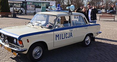 Milicyjny RadioWóz na urodzinowej trasie Radia Sochaczew