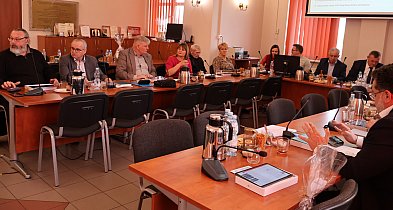 Gmina Sochaczew da powiatowi pieniądze na most