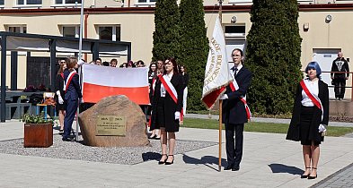 Pożegnanie maturzystów w Ogrodniku z udziałem mazowieckiej kurator oświaty