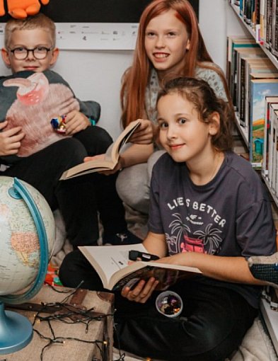 Noc Bibliotek w Rybnie 2025 z myślą o całych rodzinach-87957