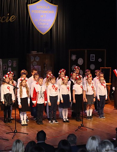 Jubileusz 100-lecia Szkoły Podstawowej nr 7 im. Fryderyka Chopina w Sochaczewie-88077