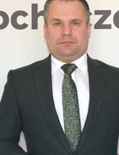 Poseł Orliński: dajemy na służbę zdrowia o 20 miliardów więcej-89796