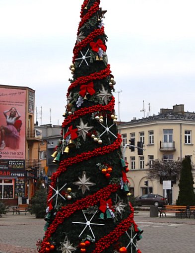 Choinka na placu Kościuszki po mocnym liftingu, jak wam się podoba?-89943
