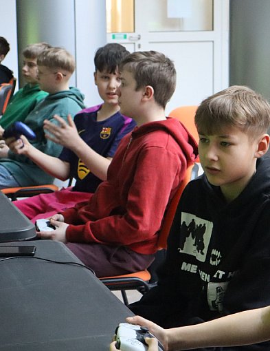 Ferie w Sochaczewie: grają w fifę, trwa turniej e-sportowy