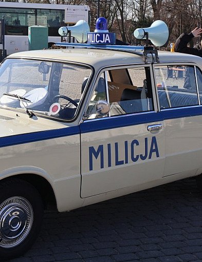 Milicyjny RadioWóz na urodzinowej trasie Radia Sochaczew