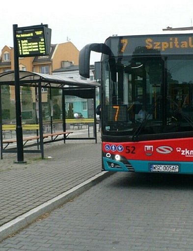 Autobusy na Wielkanoc. Są zmiany w rozkładzie