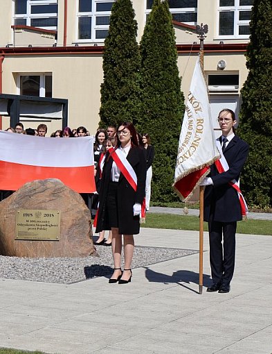 Pożegnanie maturzystów w Ogrodniku z udziałem mazowieckiej kurator oświaty