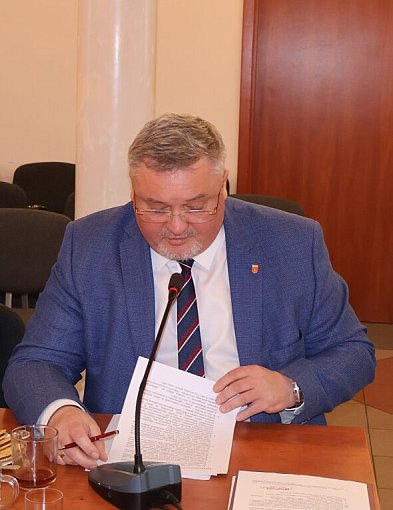 Wójt o żłobku i przedszkolu w Kątach: termin na dziś niezagrożony