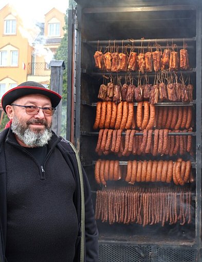 Na Placu Kościuszki pojawiły się stoiska, ruszył Festiwal Smaku i Tradycji