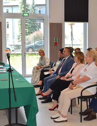 Są pieniądze dla naszych samorządów, umowy z marszałkiem podpisane
