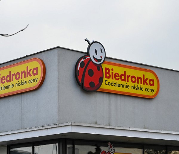 Nowe rozwiązanie w popularnej sieci. Ma ułatwić codzienne zakupy-87904
