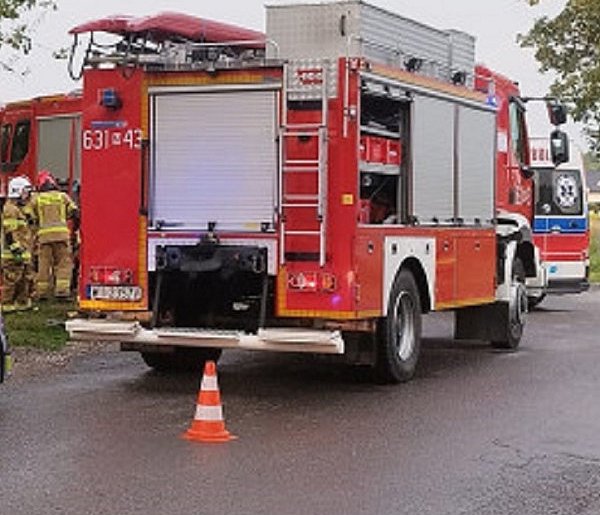 Wypadek w Kożuszkach Parcel, trwa akcja ratunkowa-88697