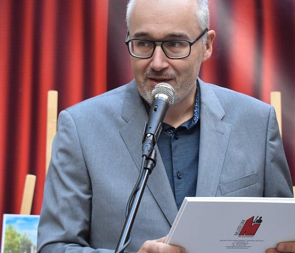 Książka i kawa powraca po przerwie, zapraszamy na spotkanie-88868