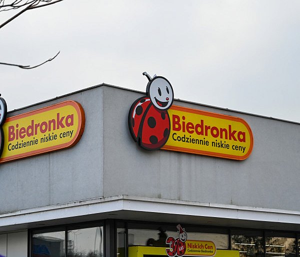 Biedronka publikuje ostrzeżenie. Sprawdź, czy masz ten towar w domu-88889