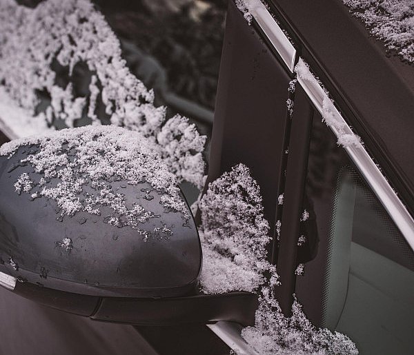 Zimowy atak w całej Polsce. Kierowców czeka kosztowna niespodzianka-89201