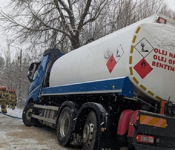 Groźnie w Chrzczanach, sytuacja na szczęście opanowana-89214