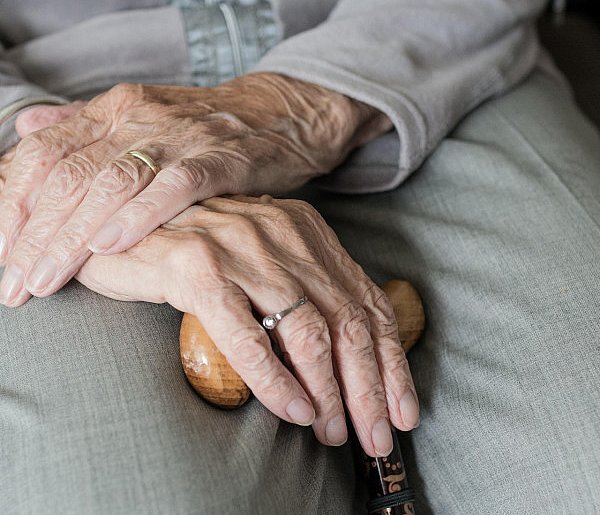 Te osoby dostaną dwie emerytury w grudniu. ZUS przesuwa przelewy-89276