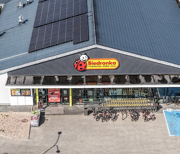 Biedronka zapłaci potężną karę. Sieć kusiła niejasną promocją-89432