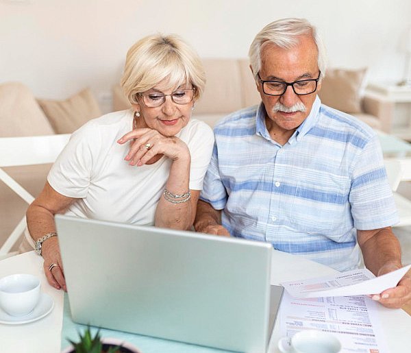 ZUS ponownie przeliczy emerytury. Te roczniki mają zyskać najwięcej-90243