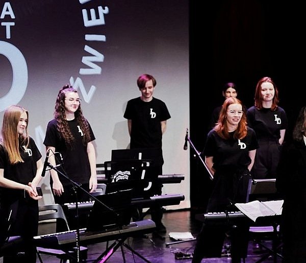 Jubileusz Kina za rogiem w Teresinie, wystąpi niezwykła orkiestra-90523