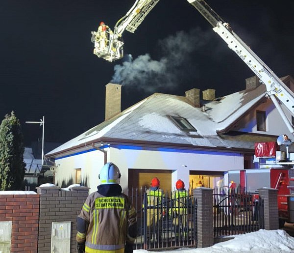 Pożar sadzy w Kozłowie Biskupim-90859