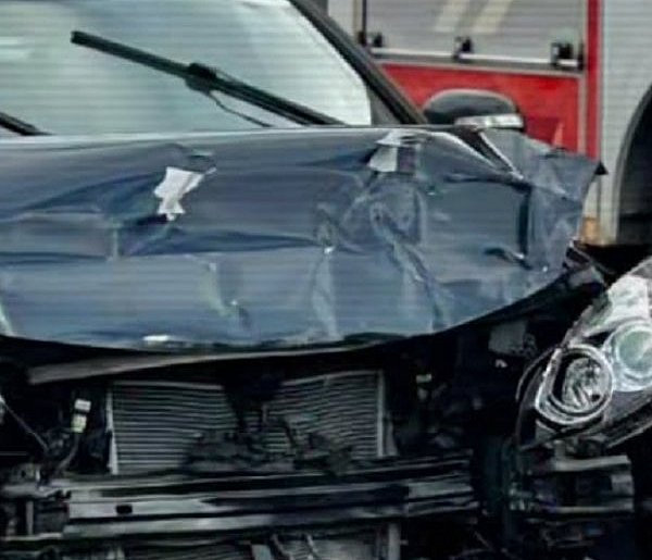 Zderzenie osobówek na DK 92 w Kożuszkach - Parcel