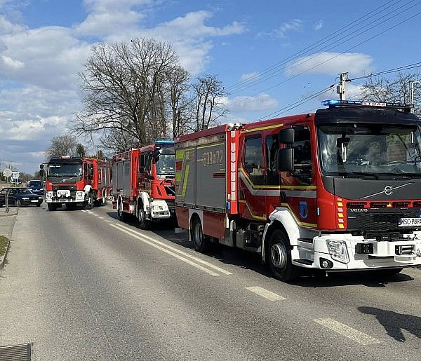 Jedna osoba poszkodowana w zderzeniu samochodów w Paprotni