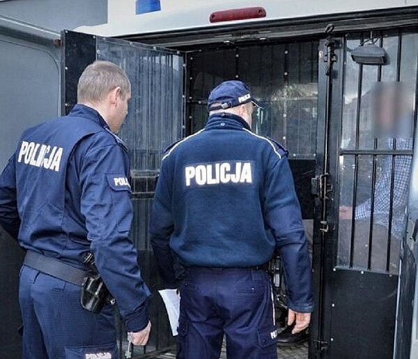 Fałszywy pracownik banku w Sochaczewie, kobieta straciła 20 tys. zł
