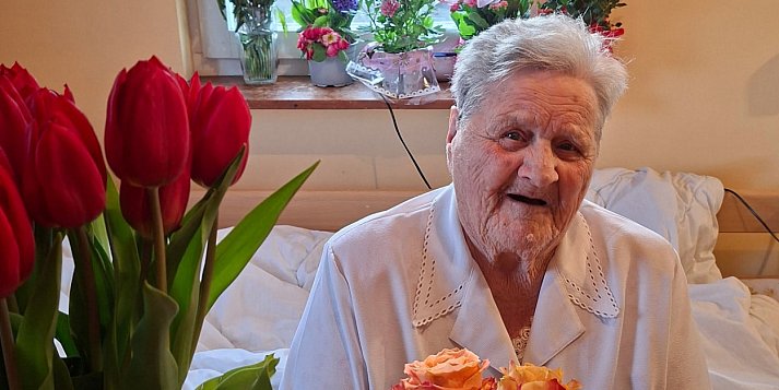 Pani Irena z Rozlazłowa ma sto lat i wiele do opowiedzenia