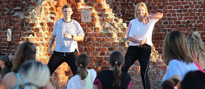 Zumba na wzgórzu zamkowym
