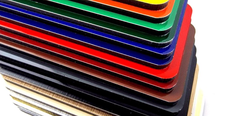 Reklama outdoorowa: które materiały są naprawdę trwałe?