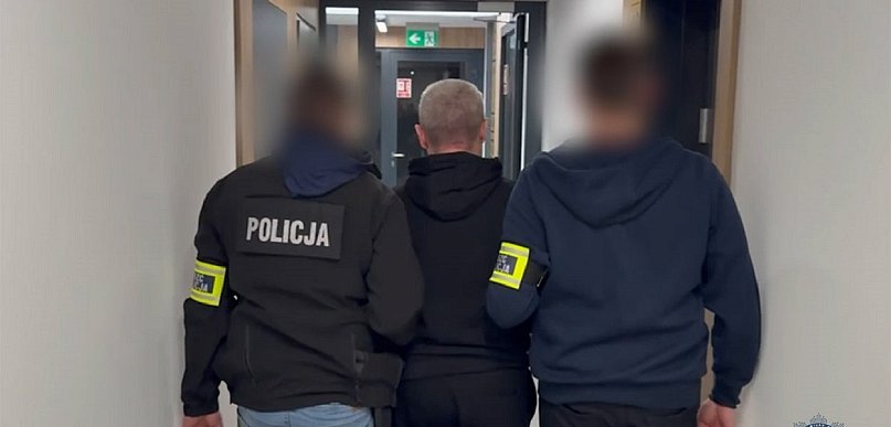 Sochaczew: podrabianie i pranie pieniędzy, kontrterroryści w akcji [VIDEO]