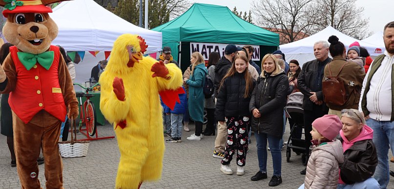 Kiermasz Wielkanocny w Błoniu 2026: rękodzieło, smakołyki i zajączek