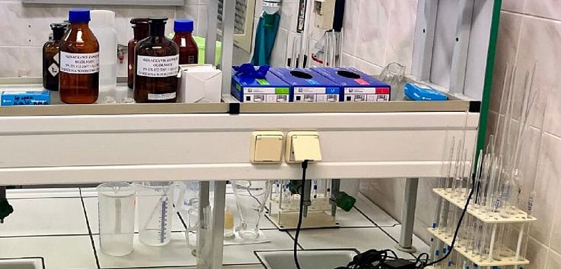 Woda pod kontrolą. Jak działa laboratorium ZWiK w Sochaczewie?