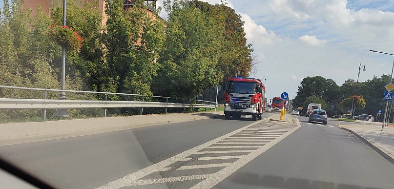 Płocka: zderzenie trzech pojazdów, sprawca miał 3.5 promila