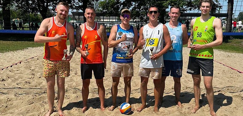 Mateusz Czerwiński i Bartek Słomiński najlepsi w plażówkę