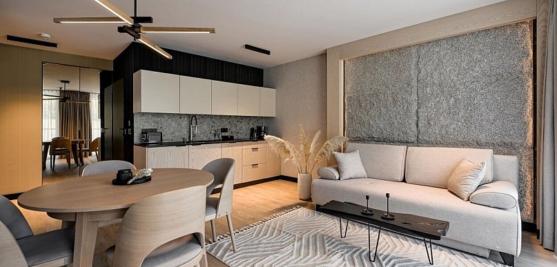 Dlaczego apartament daje większą wygodę niż pokój hotelowy? Noclegi w Białce Tatrz