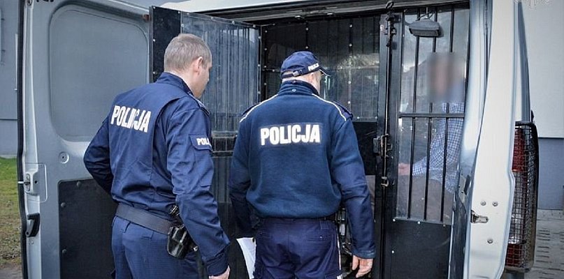 Pijany 20-latek za kierownicą w gminie Teresin, zareagował mieszkaniec - 87736