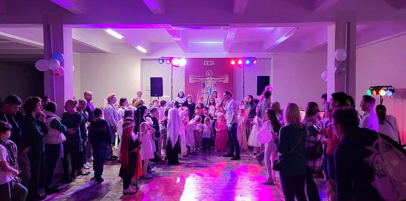 Parafia Boryszew zaprasza na Bal Wszystkich Świętych - 88436