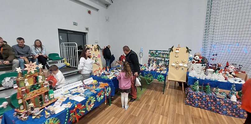 Kiermasz w Dwójce: do wygrania dzień z burmistrzem - 89700