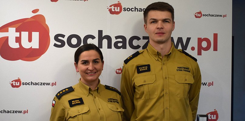 Sochaczewscy strażacy w sylwestra odradzają okna i balkony - 90343