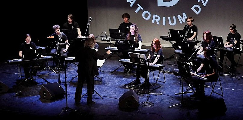 Jubileusz Kina za rogiem w Teresinie, wystąpi niezwykła orkiestra - 90523