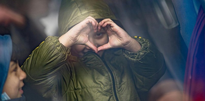 Setka dzieci z Sochaczewa wypocznie nad morzem, spędzą tam dziesięć dni