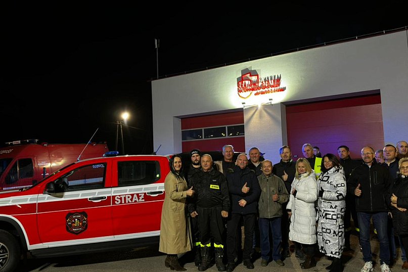 Nowy wóz w OSP Młodzieszyn