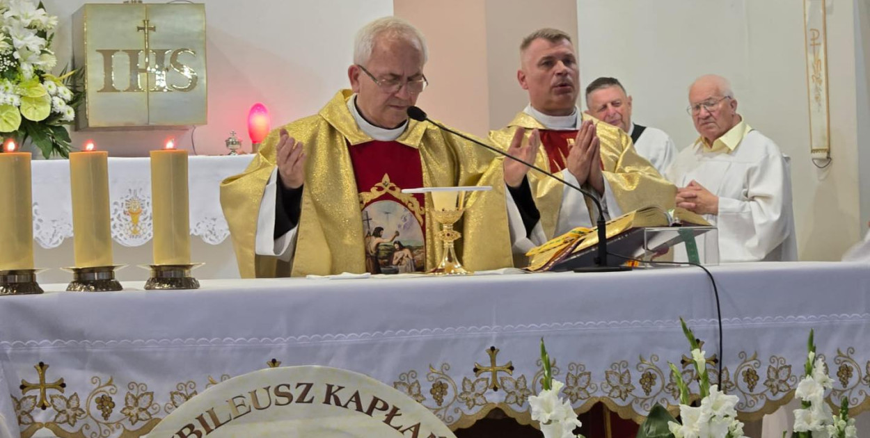 Uroczyście w Kątach: złoty jubileusz kapłaństwa ks. Jana Głuszczyka