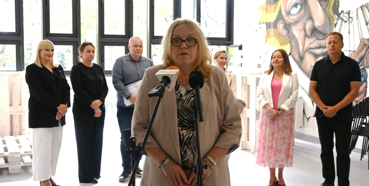 LO Chopin po metamorfozie: zakończono modernizację na pierwszym piętrze