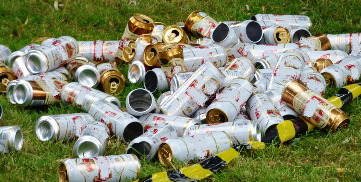 Zbiórka makulatury i puszek z rekordem zgłoszeń