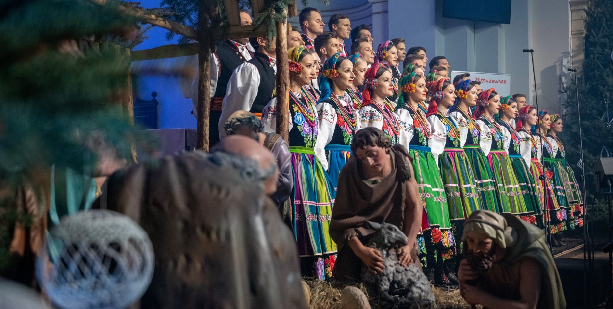 fot. arch. Państwowego Zespołu Ludowego Pieśni i Tańca „Mazowsze” im. Tadeusza Sygietyńskiego