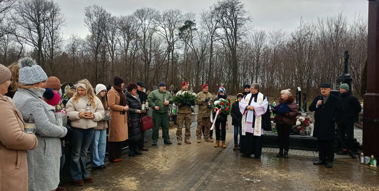 Światełko pamięci dla Cichociemnych w Brzozowie Starym